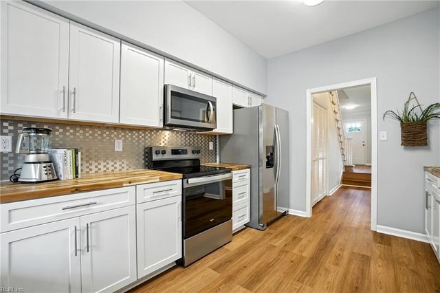 4010 Richard Lee CT, Virginia Beach, VA 23452