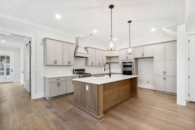 712 Minton Road, James Island, SC 29412