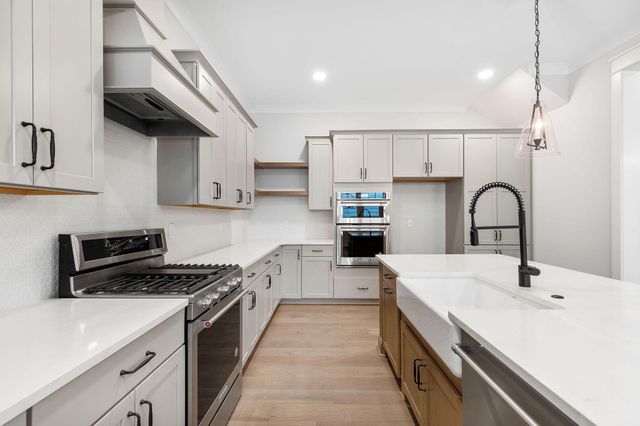 712 Minton Road, James Island, SC 29412