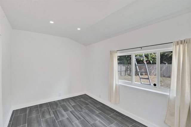 1904 SE 1st Avenue, Fort Lauderdale, FL 33316