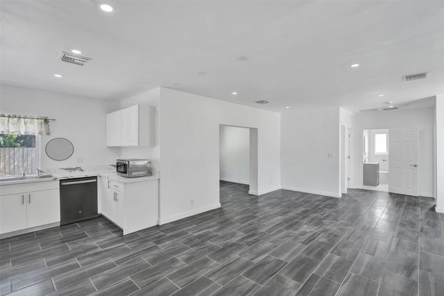 1904 SE 1st Avenue, Fort Lauderdale, FL 33316