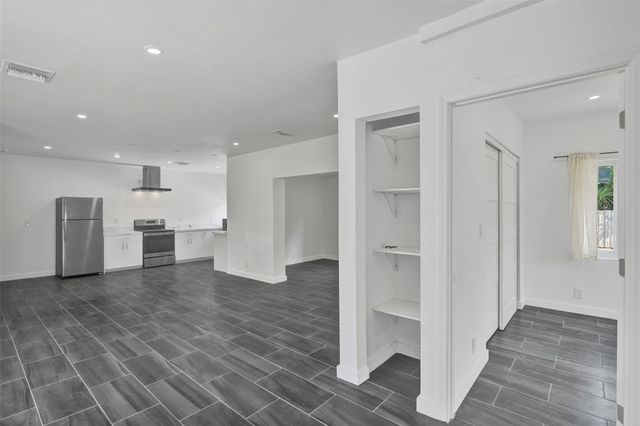 1904 SE 1st Avenue, Fort Lauderdale, FL 33316