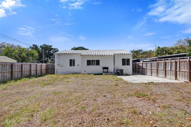 1904 SE 1st Avenue, Fort Lauderdale, FL 33316