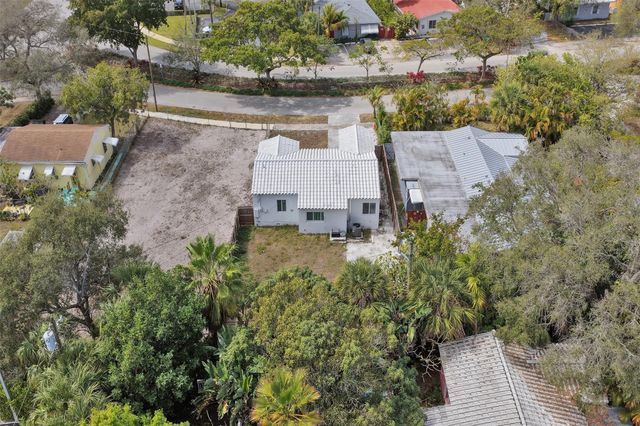 1904 SE 1st Avenue, Fort Lauderdale, FL 33316