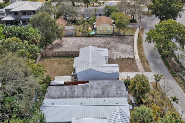 1904 SE 1st Avenue, Fort Lauderdale, FL 33316