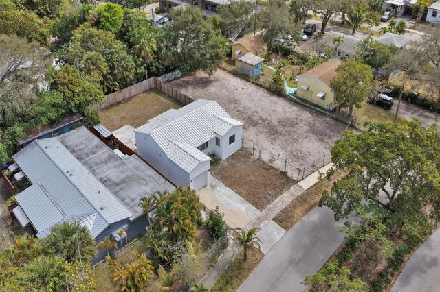 1904 SE 1st Avenue, Fort Lauderdale, FL 33316