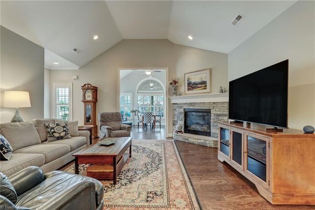 3419 Waterwheel Circle, Winston-salem, NC 27103