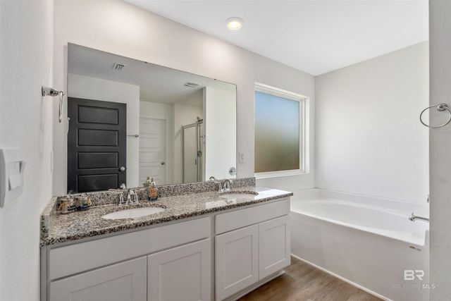 15063 Forsythia Loop, Silverhill, AL 36576