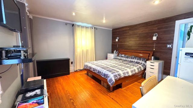 46-30 161st Street, Flushing, NY 11358