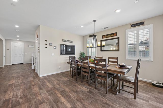 5081 Maestro Way, Roseville, CA 95747