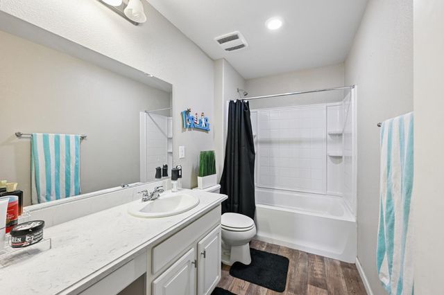 5081 Maestro Way, Roseville, CA 95747