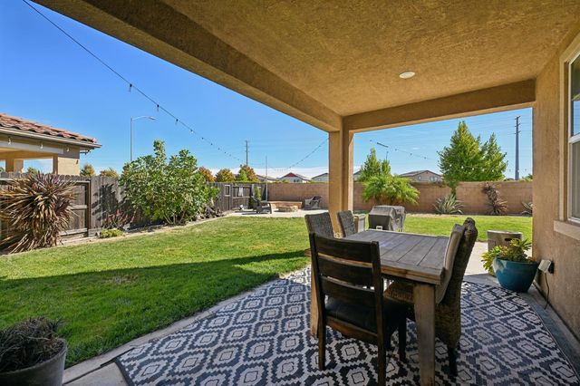 5081 Maestro Way, Roseville, CA 95747