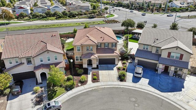 5081 Maestro Way, Roseville, CA 95747