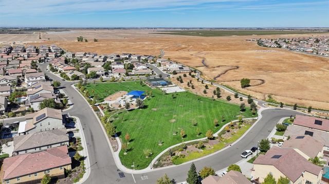 5081 Maestro Way, Roseville, CA 95747