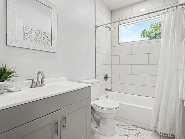 3954 S SANFORD AVENUE, Sanford, FL 32773