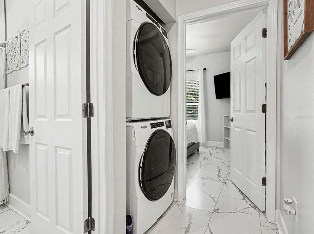 3954 S SANFORD AVENUE, Sanford, FL 32773