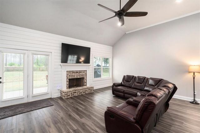 2094 Pleasant Valley Road, Monroe, GA 30655