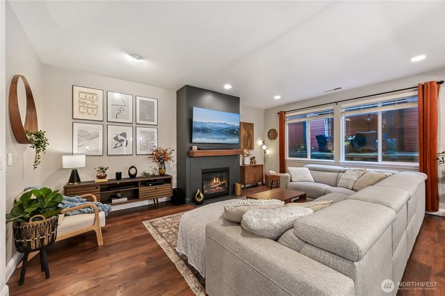 22919 41st Drive SE, Bothell, WA 98021