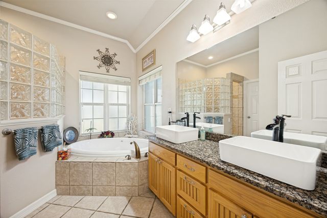 108 Texoma Terrace Road, Denison, TX 75020