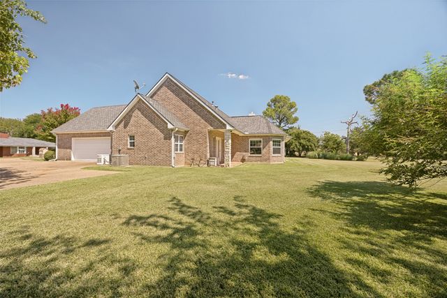 108 Texoma Terrace Road, Denison, TX 75020