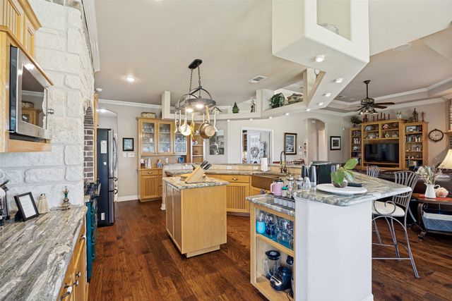 108 Texoma Terrace Road, Denison, TX 75020
