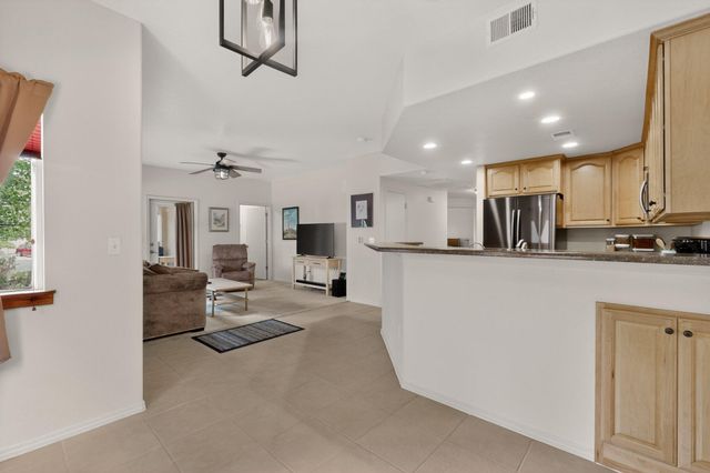 6800 Vista Del Norte Road NE 913, Albuquerque, NM 87113