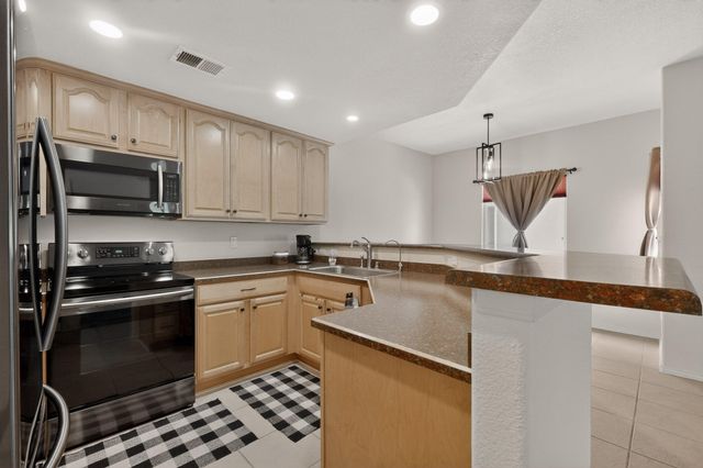 6800 Vista Del Norte Road NE 913, Albuquerque, NM 87113