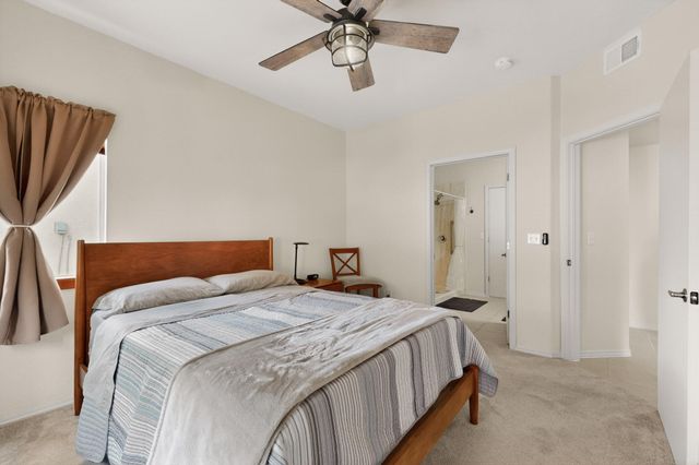 6800 Vista Del Norte Road NE 913, Albuquerque, NM 87113
