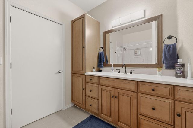 6800 Vista Del Norte Road NE 913, Albuquerque, NM 87113