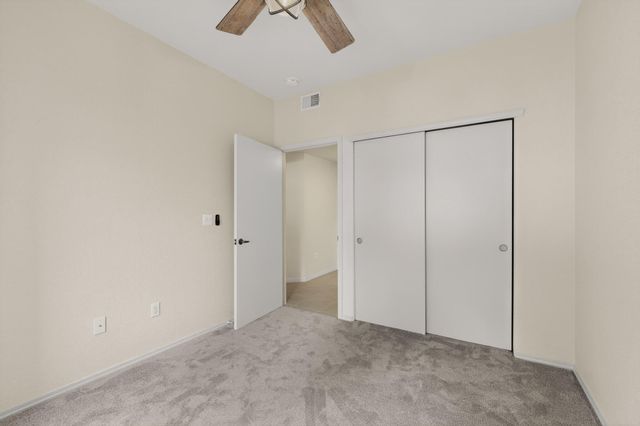 6800 Vista Del Norte Road NE 913, Albuquerque, NM 87113