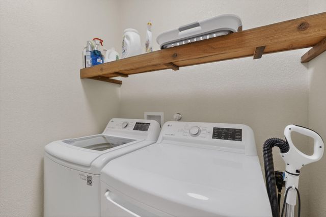 6800 Vista Del Norte Road NE 913, Albuquerque, NM 87113