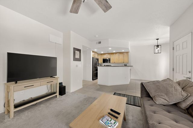 6800 Vista Del Norte Road NE 913, Albuquerque, NM 87113
