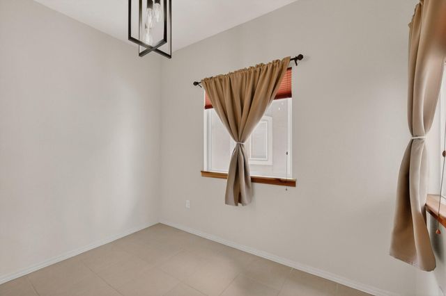 6800 Vista Del Norte Road NE 913, Albuquerque, NM 87113