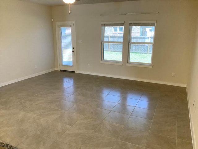 8606 Lake Groove Lane, Baytown, TX 77523