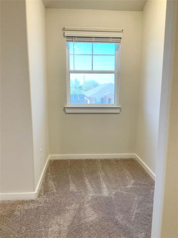 8606 Lake Groove Lane, Baytown, TX 77523