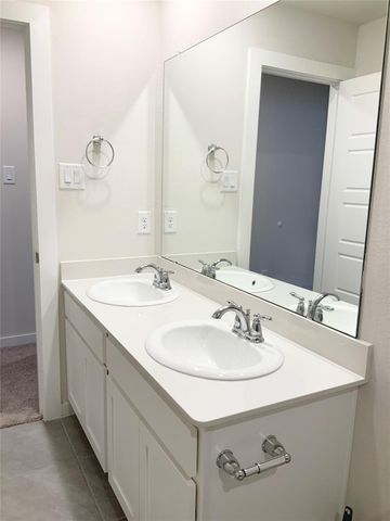 8606 Lake Groove Lane, Baytown, TX 77523