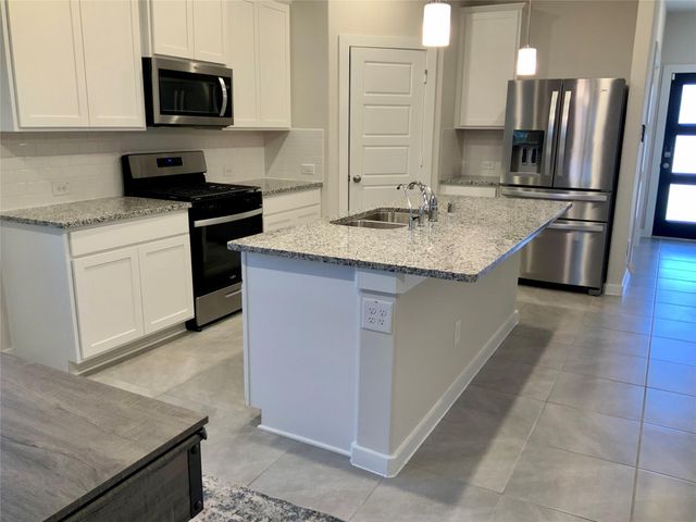 8606 Lake Groove Lane, Baytown, TX 77523