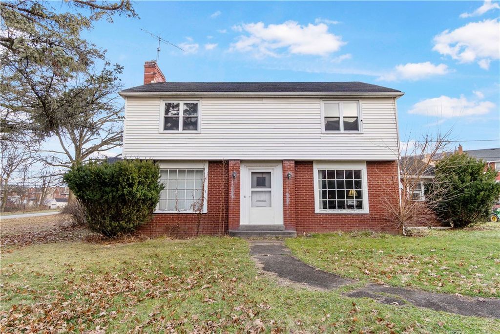 500 Thompson Ave, Clairton, PA 15025