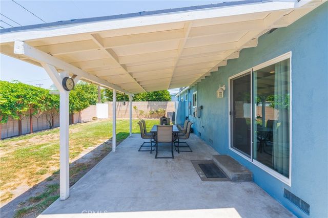 7211 Grandoaks, Stanton, CA 90680