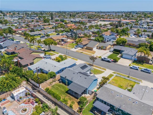 7211 Grandoaks, Stanton, CA 90680