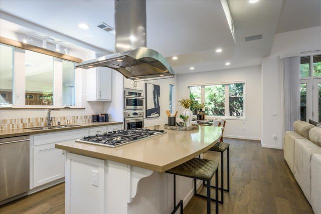 6 Barneson Avenue, San Mateo, CA 94402