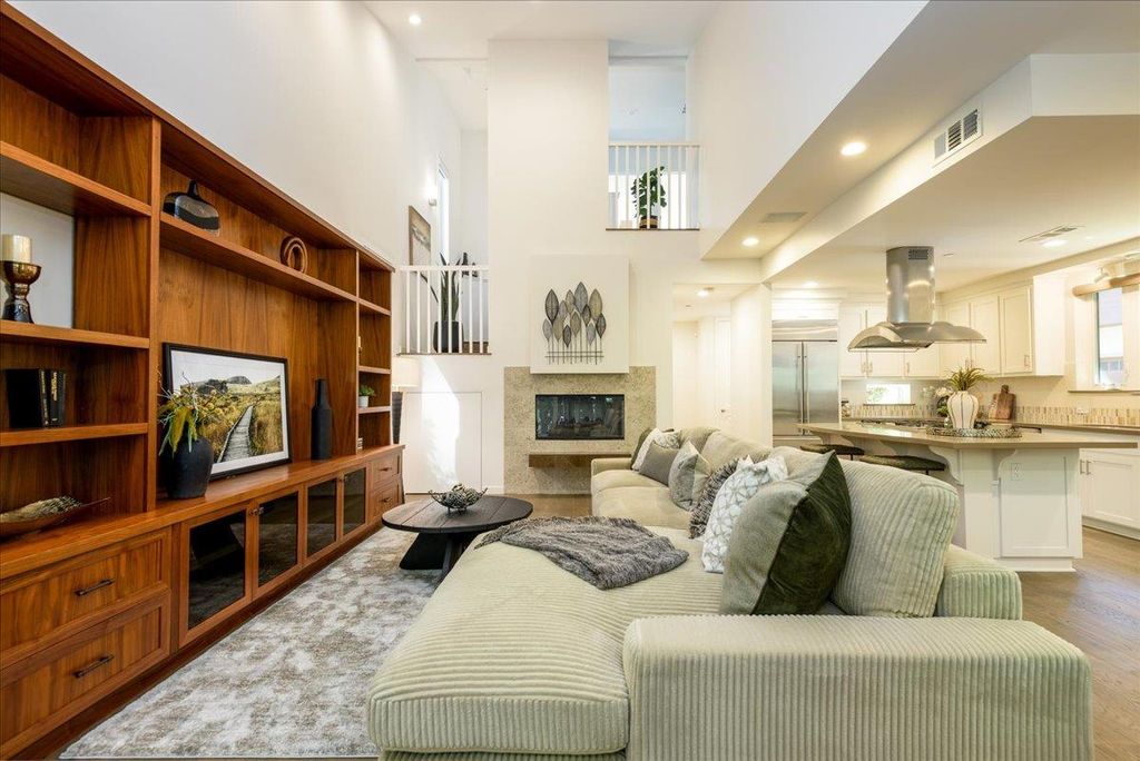 6 Barneson Avenue, San Mateo, CA 94402