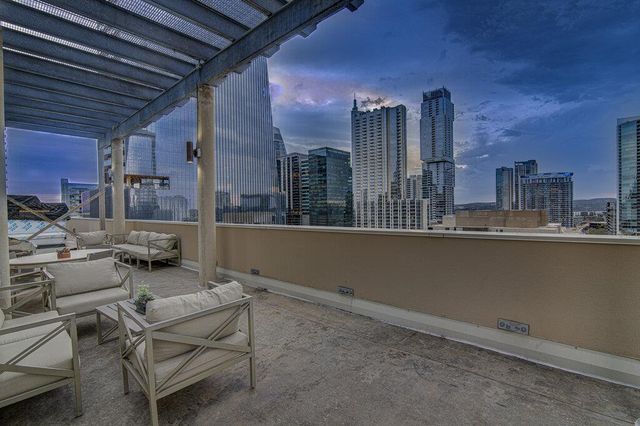 311 W 5TH ST 703, Austin, TX 78701