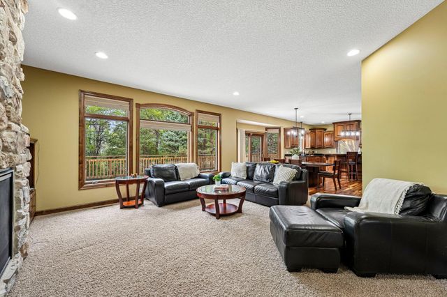 18658 Ponderosa Court, Eden Prairie, MN 55347