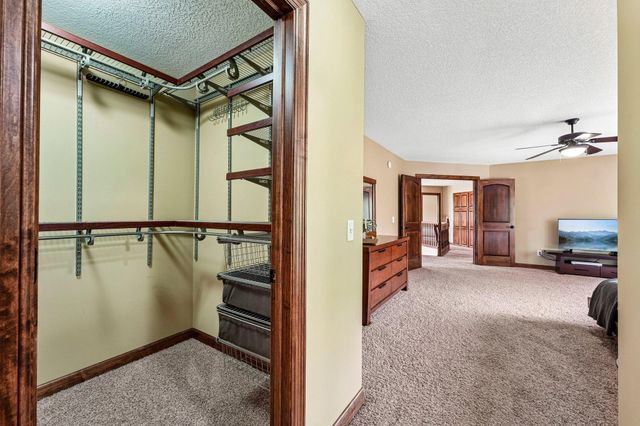 18658 Ponderosa Court, Eden Prairie, MN 55347