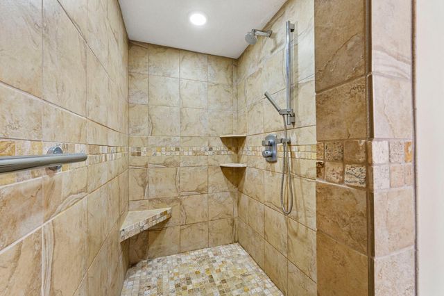 18658 Ponderosa Court, Eden Prairie, MN 55347