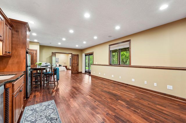 18658 Ponderosa Court, Eden Prairie, MN 55347