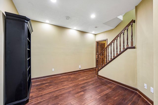 18658 Ponderosa Court, Eden Prairie, MN 55347