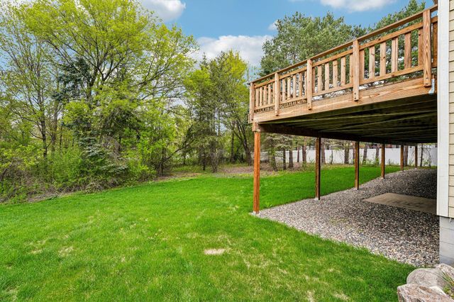 18658 Ponderosa Court, Eden Prairie, MN 55347