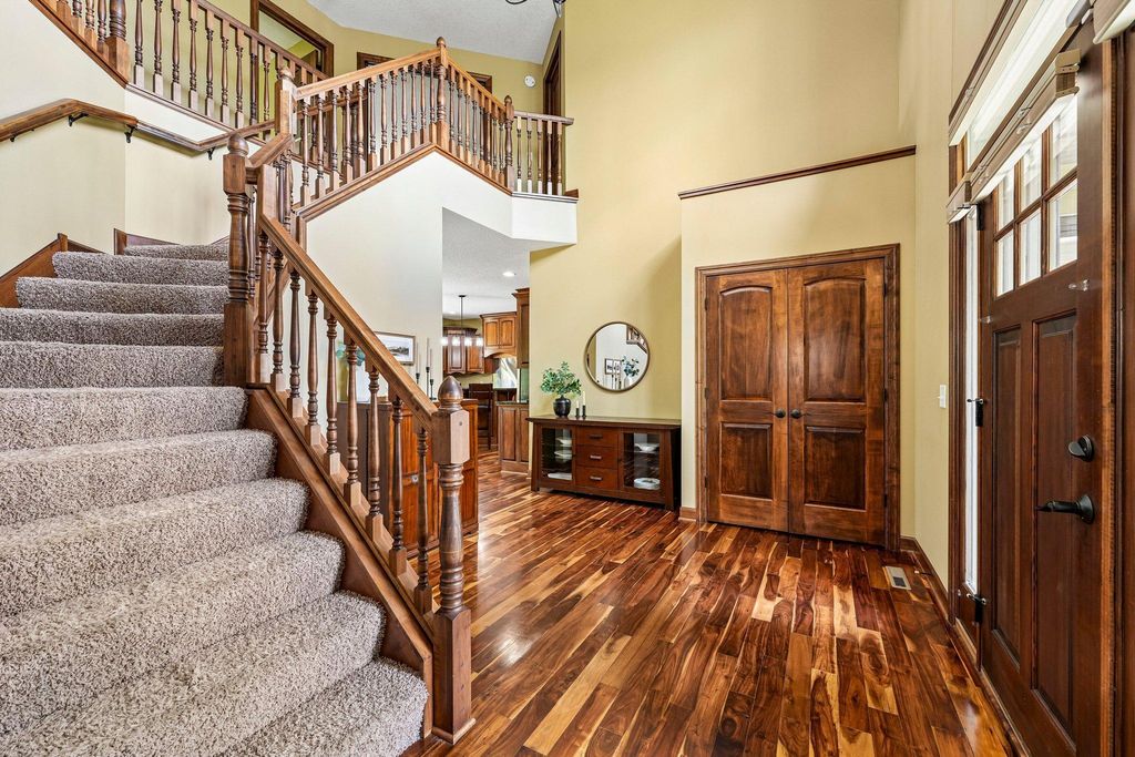 18658 Ponderosa Court, Eden Prairie, MN 55347 — photo 4